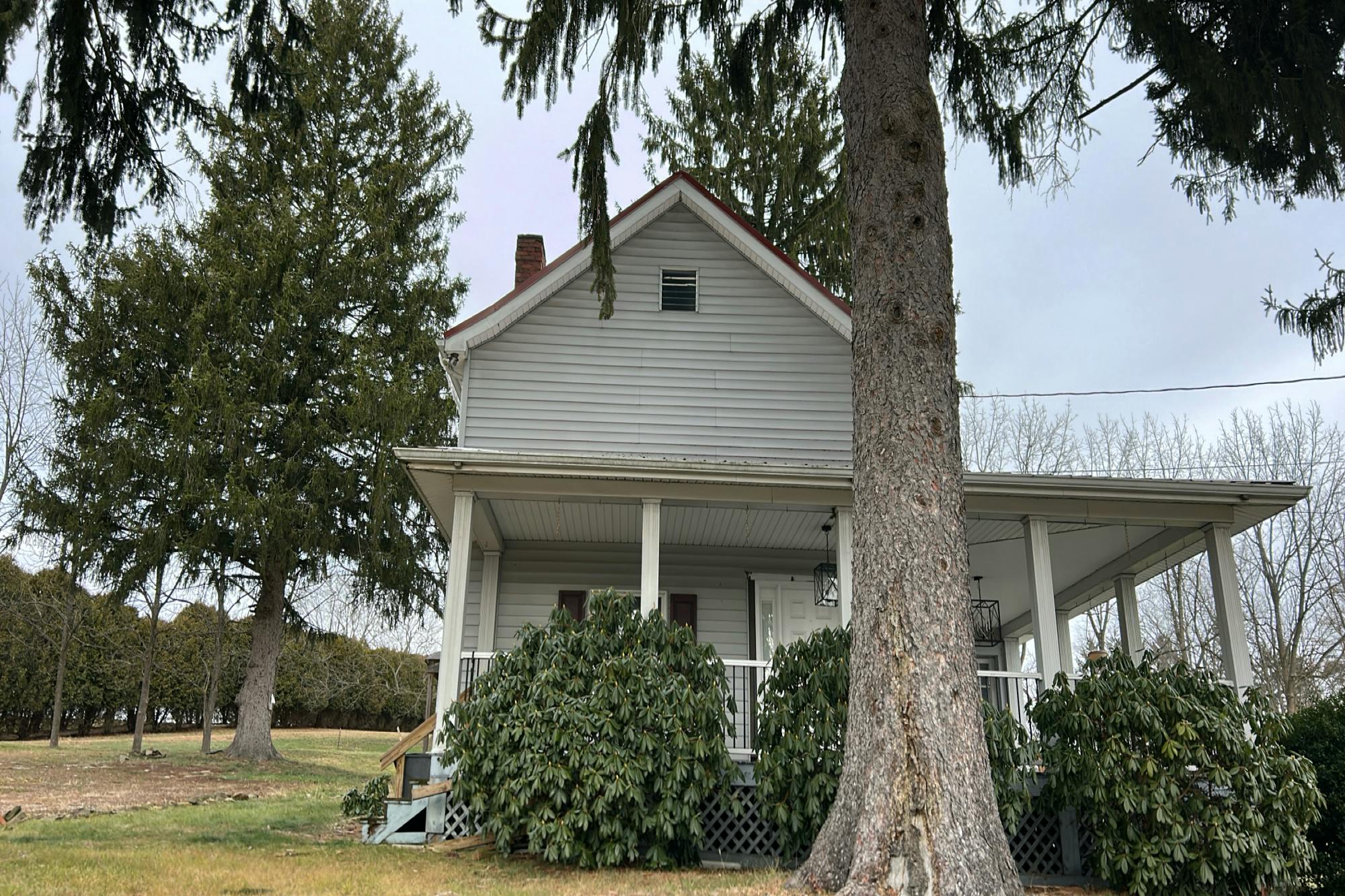 New Salem Rd, Uniontown, PA 15401