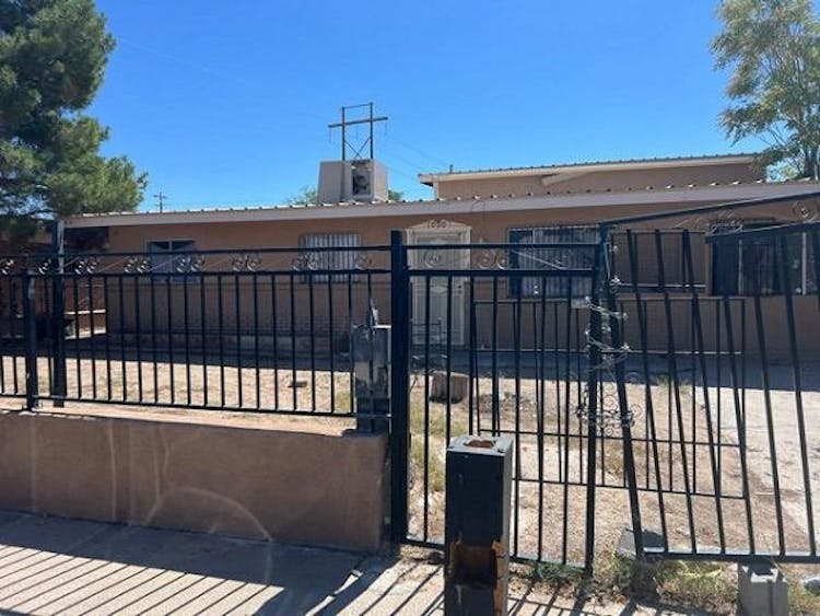 1000 Juniper Avenue Las Cruces, NM 88001, Dona Ana County