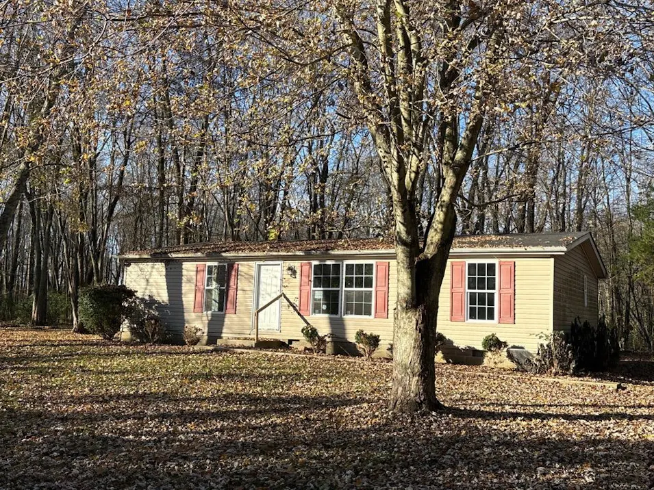 4052 Snowhill Rd Fayetteville, OH 45118, Brown County