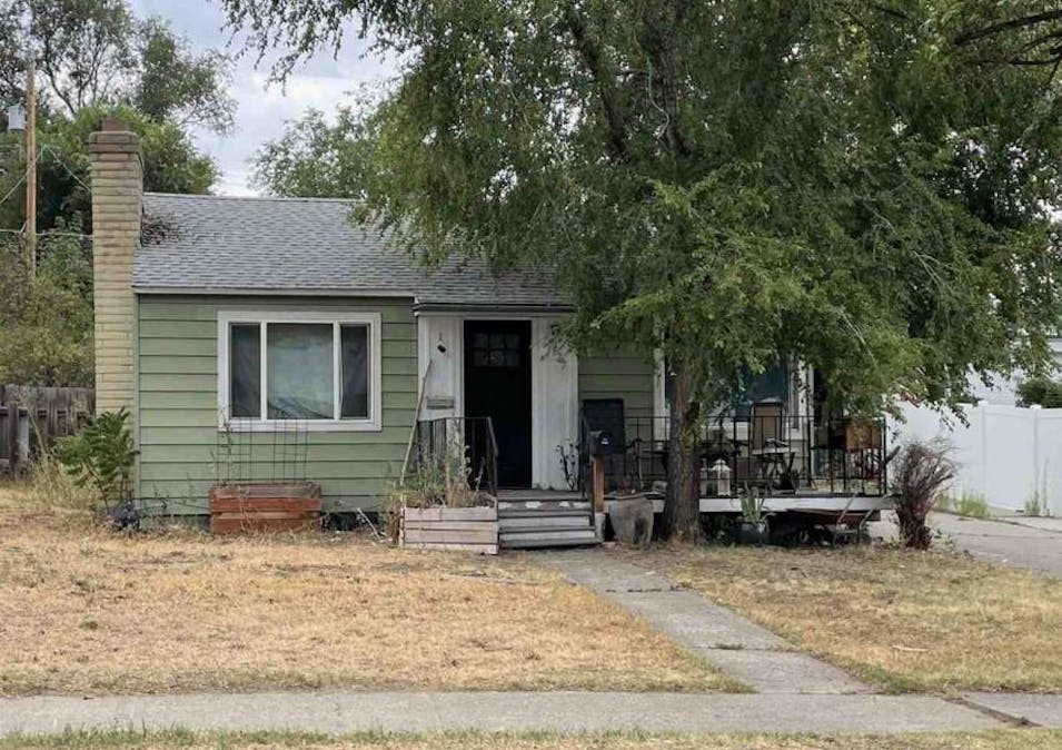 5927 N Lindeke St Spokane, WA 99205, Spokane County