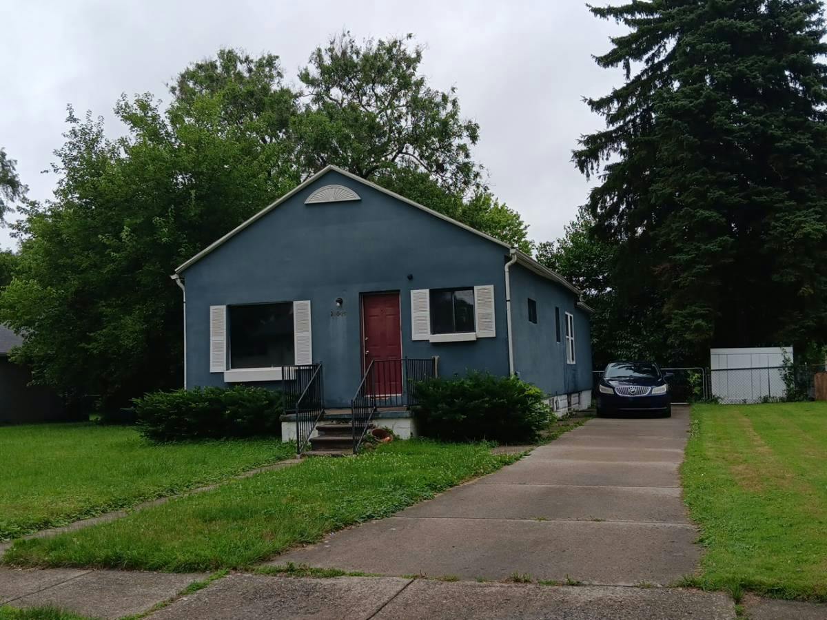 Sunset Ave, Warren, MI 48091 #1