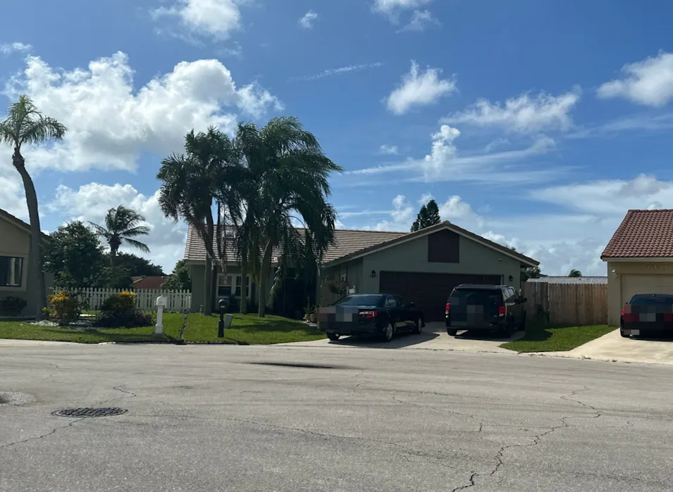 6424 96th Place South Boynton Beach, FL 33437-2840, Palm Beach County
