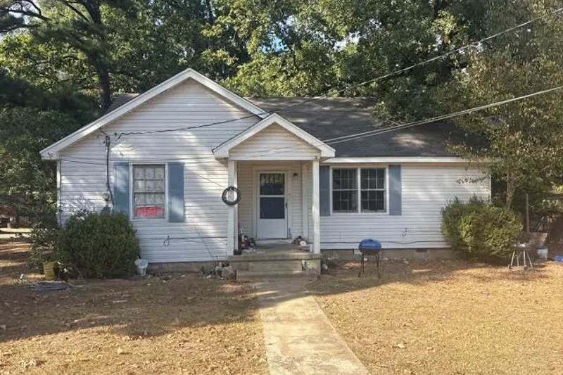 College Ave, Monticello, AR 71655