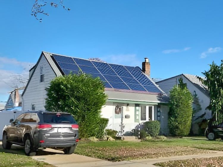 2647 Colonial Ave, Merrick, NY, 11566, USA