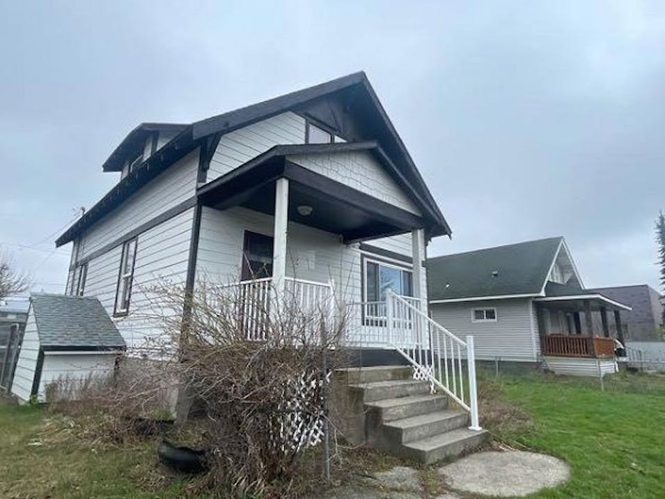 3918 N Maple St Spokane, WA 99205, Spokane County