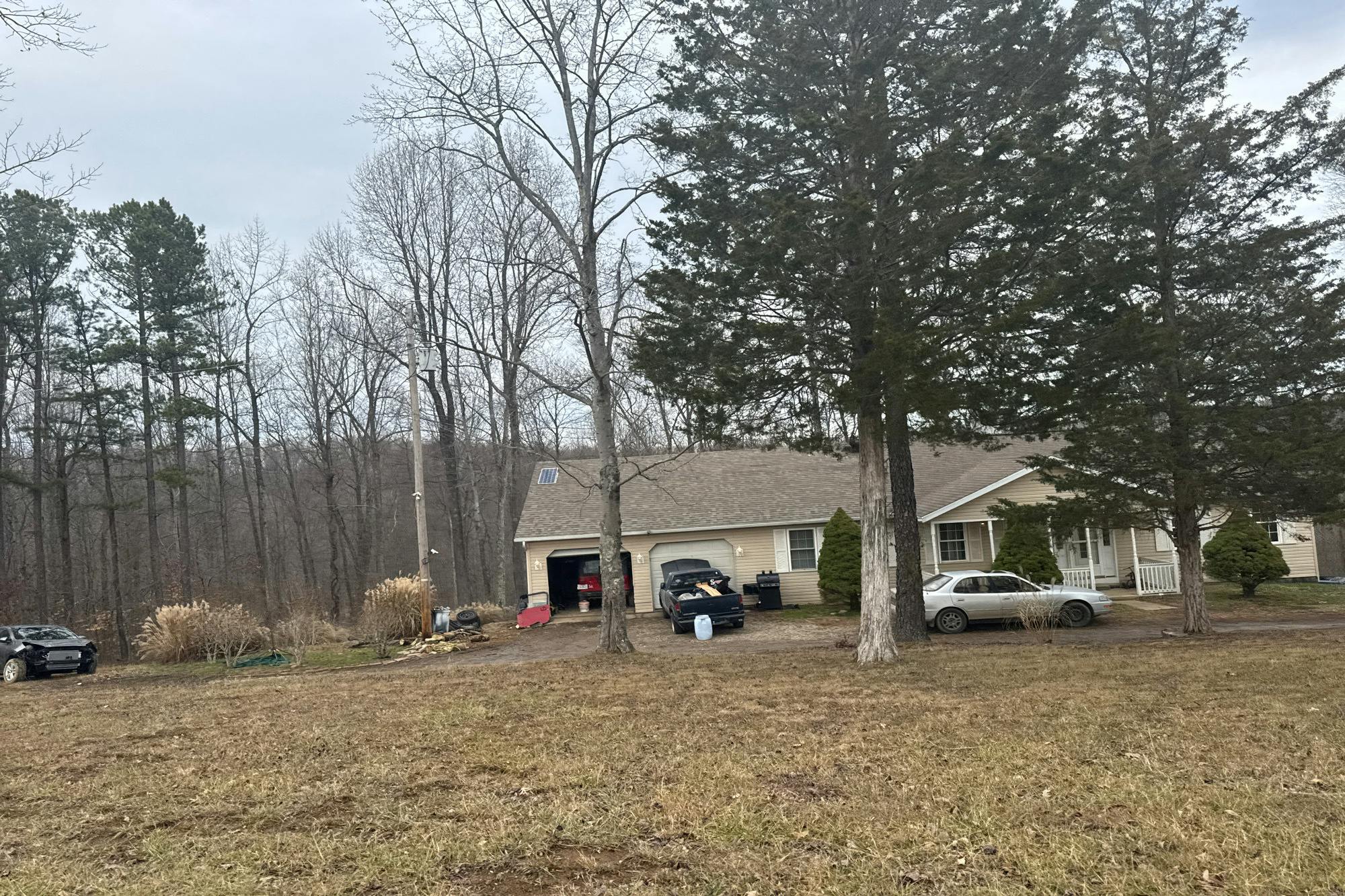 Davis Rd, Otway, OH 45657