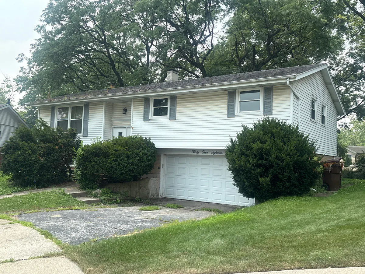 Maple Ln, Hazel Crest, IL 60429 #1