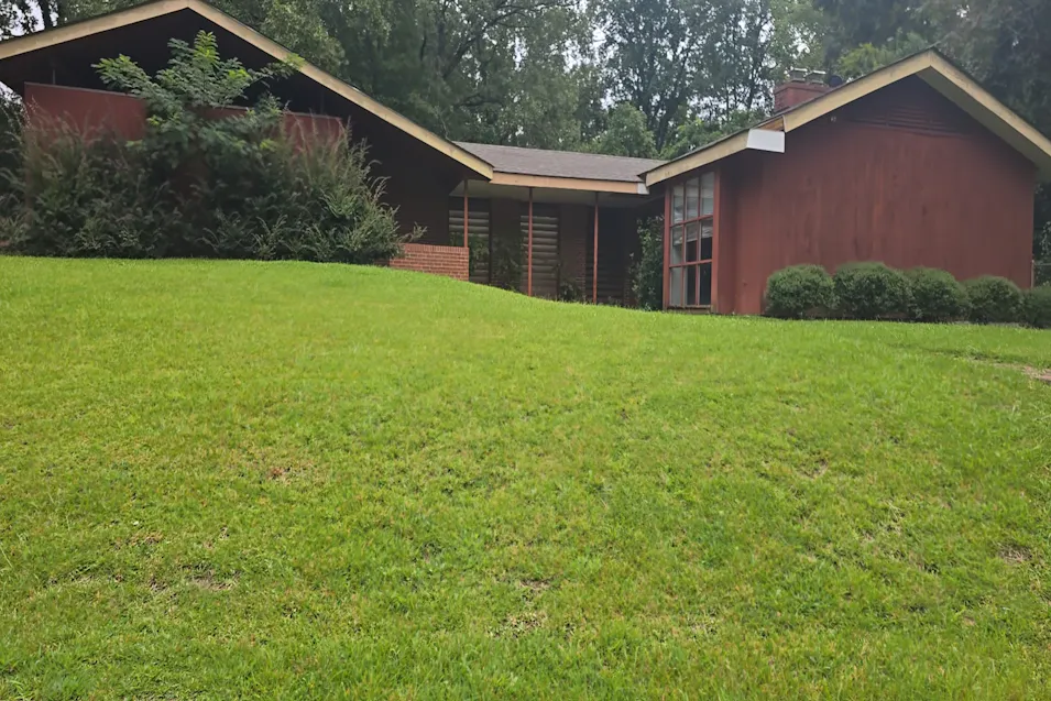647 Herring Drive Macon, GA 31204, Bibb County