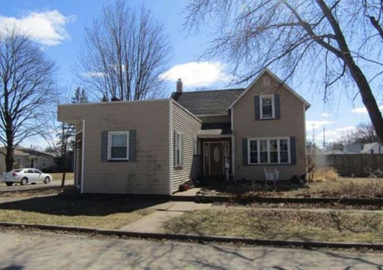 848 20th Ave Moline, IL 61265, Rock Island County