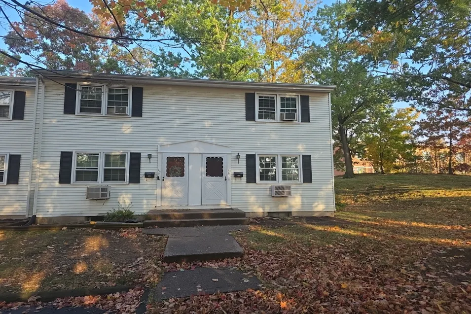 94 East Middle Turnpike, Unit 94-6 Manchester, CT 06040, Hartford County