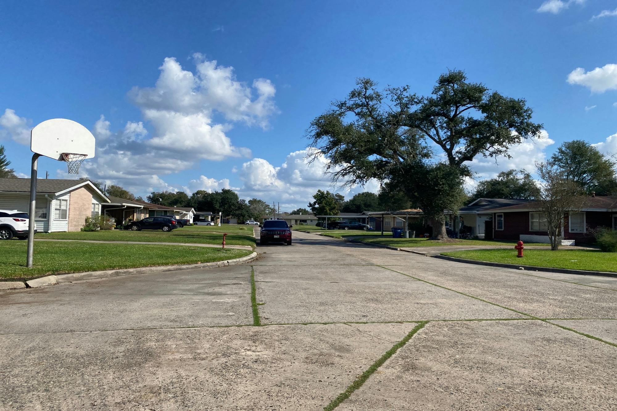 Mustang Ave, West Orange, TX 77630