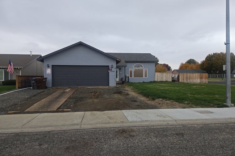 1600 S 67th Ave Yakima, WA 98908, Yakima County