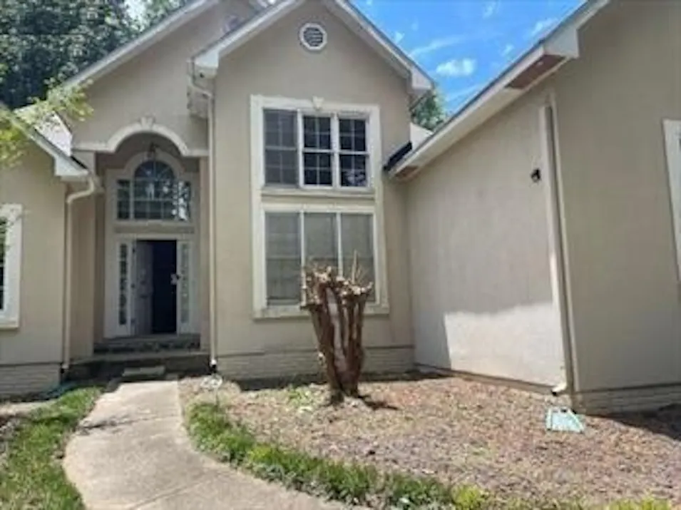 190 Oakwood Lakes Dr Hampton, GA 30228, Henry County