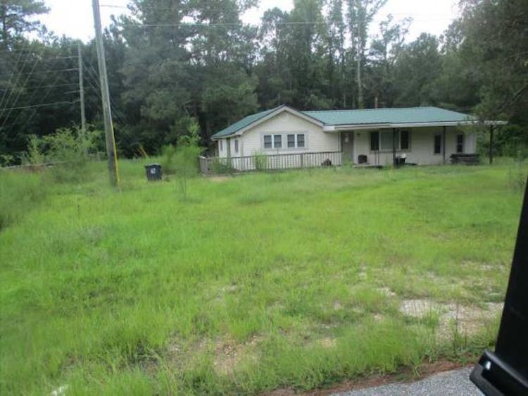 2343 Friendship Rd Tallassee, AL 36078, Elmore County