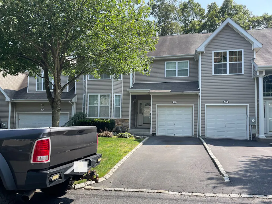 27 Arielle Court Islandia, NY 11749, Suffolk County