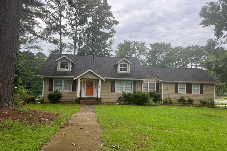 608 Holt Rd NE Marietta, GA 30068, Cobb County