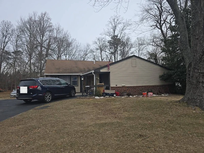 150 Whitman Dr