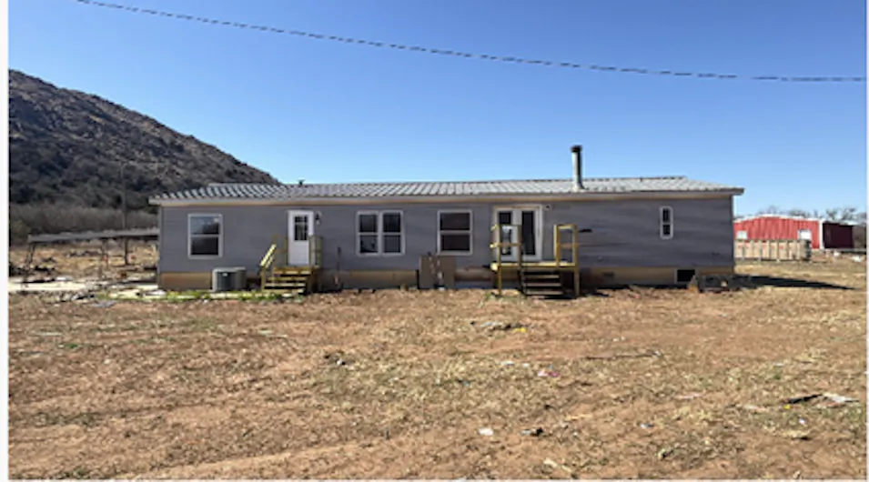 21185 E 1470 Rd Lone Wolf, OK 73655, Kiowa County