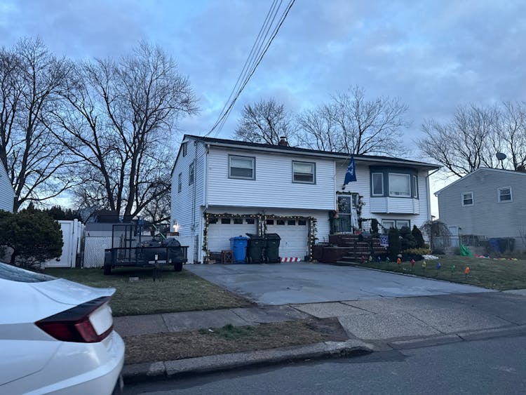 40 Beacon Street Port Reading, NJ 07064, Middlesex County