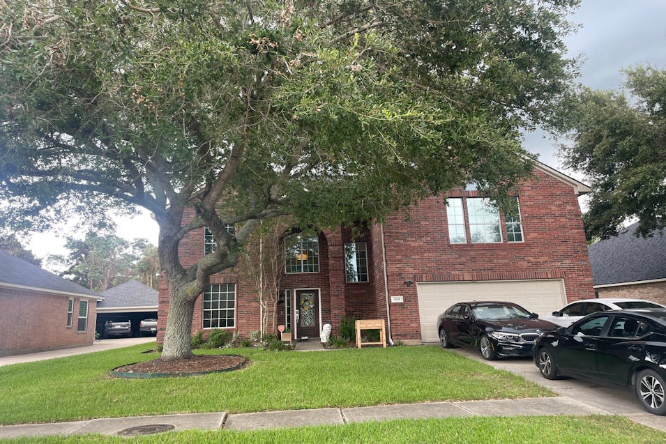 4540 Canyon Crest Dr League City, TX 77573, Galveston County