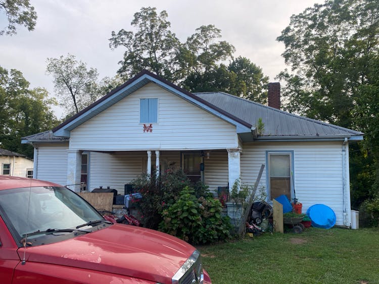 137 Price St Roanoke, AL 36274, Randolph County
