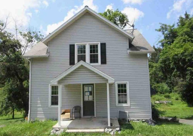 6580 Spring Rd Shermans Dale, PA 17090, Perry County