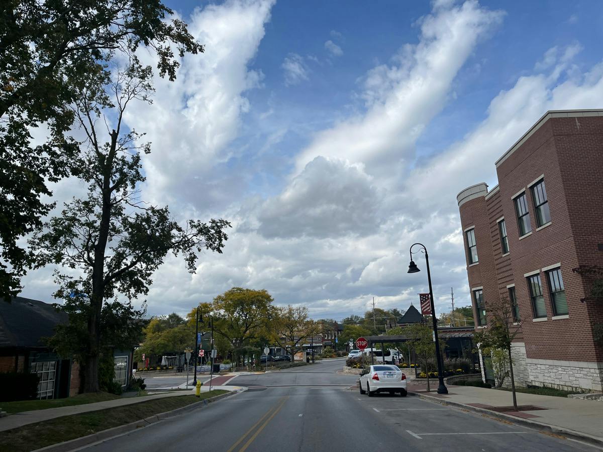 Prospect Ave, Clarendon Hills, IL 60514