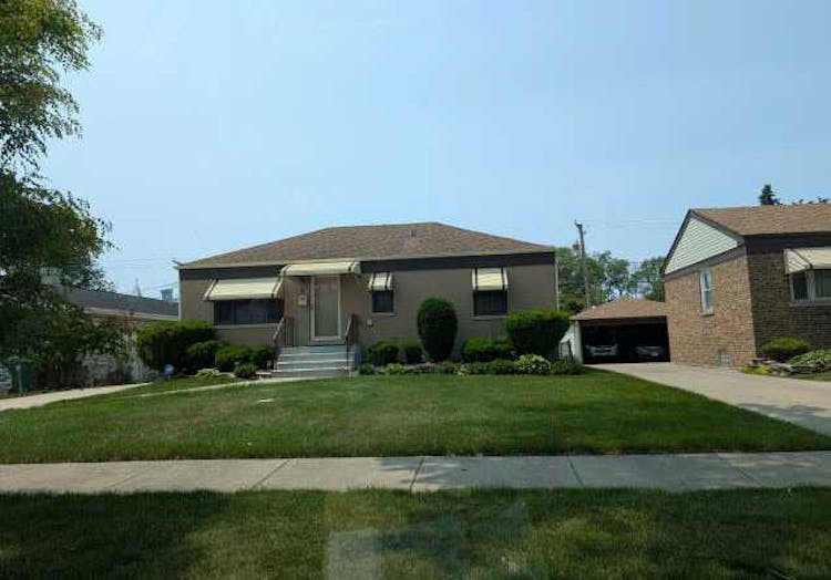 1014 Gardner Road Westchester, IL 60154, Cook County
