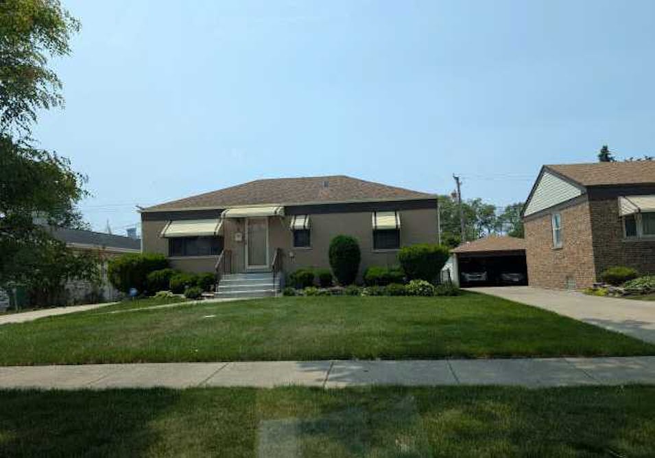 1014 Gardner Road Westchester, IL 60154, Cook County
