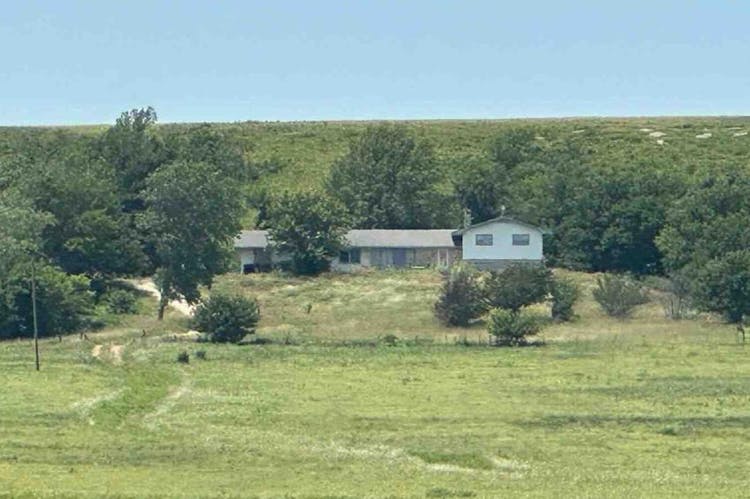 1719 H Rd, Eureka, KS 67045, Greenwood County | Auction.com