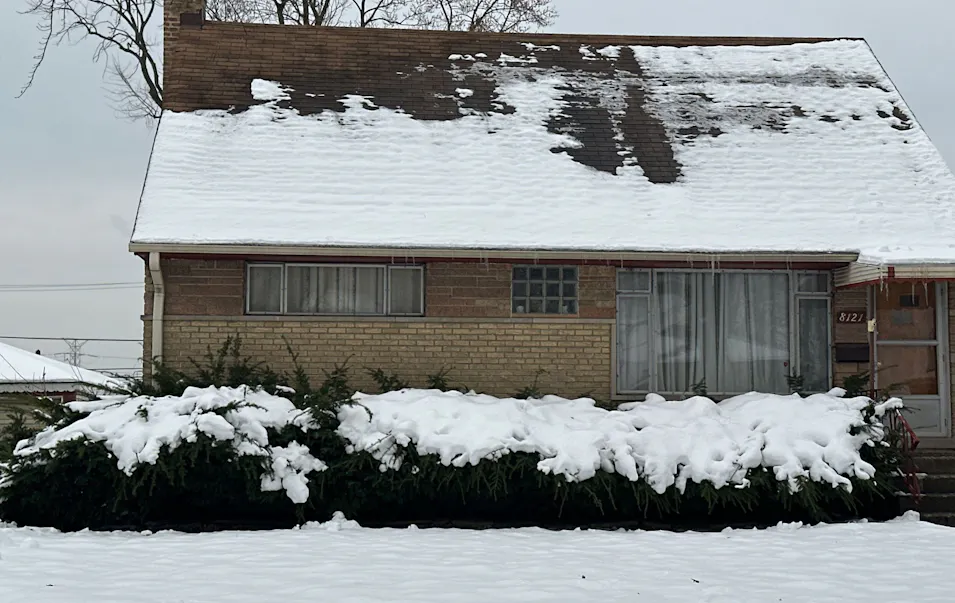 8121 46th St Lyons, IL 60534, Cook County