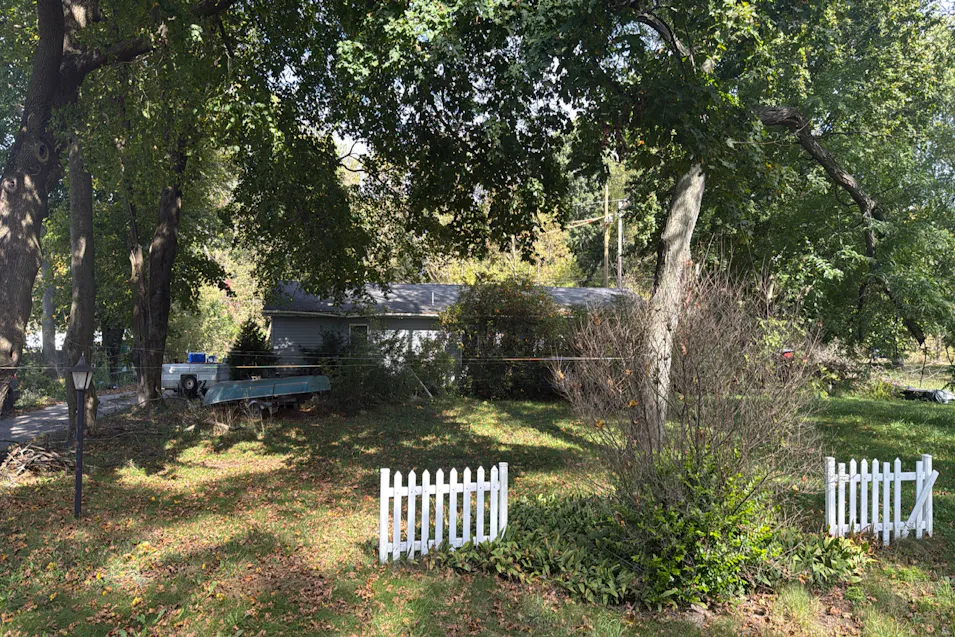 9502w Wise Rd Greenville, MI 48838, Montcalm County