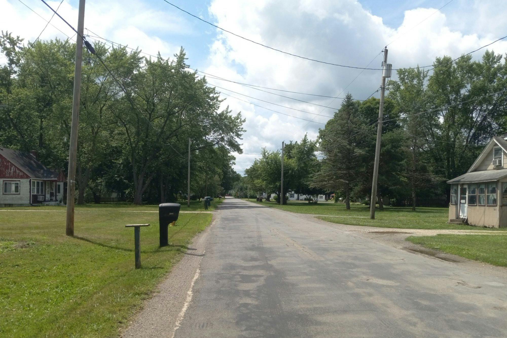 Diehl South Rd, Leavittsburg, OH 44430