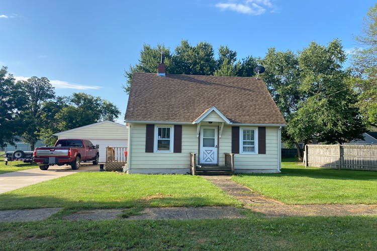 404 E Main St Brownsdale, MN 55918, Mower County