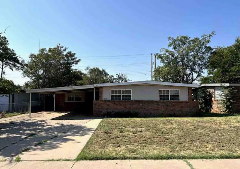 2717 66th St Lubbock, TX 79413, Lubbock County