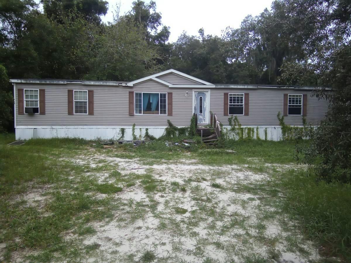 Dolphin Dr, Floral City, FL 34436