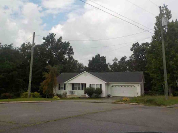 35 Concord Drive Rock Spring, GA 30739, Catoosa County