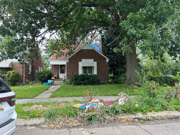 12095 Faust Ave Detroit, MI 48228, Wayne County