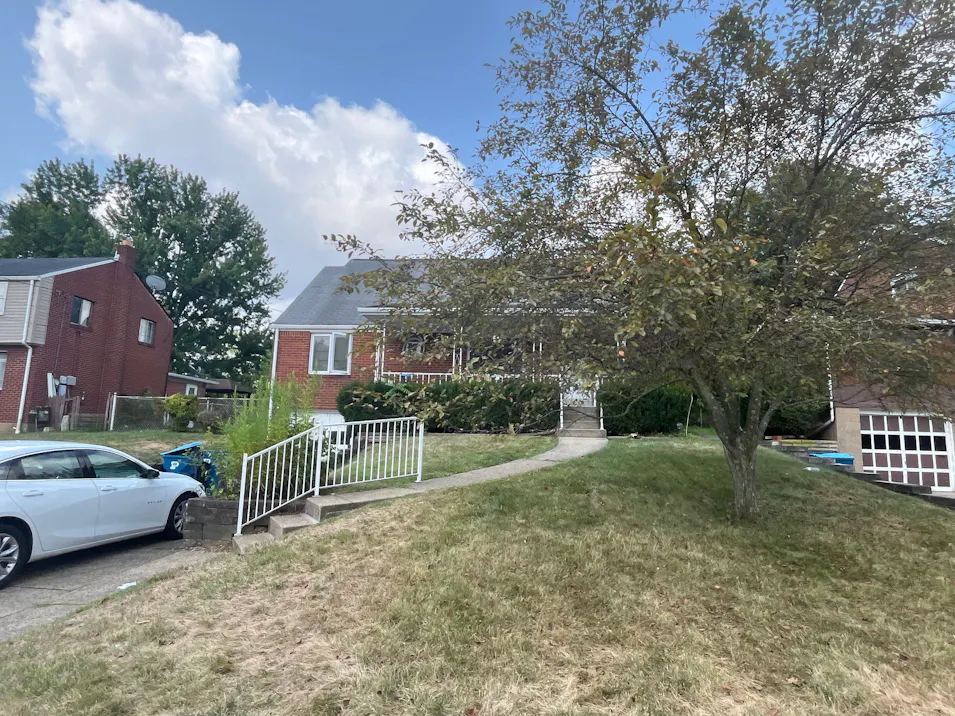 6842 Alcoma Dr Pittsburgh, PA 15235, Allegheny County