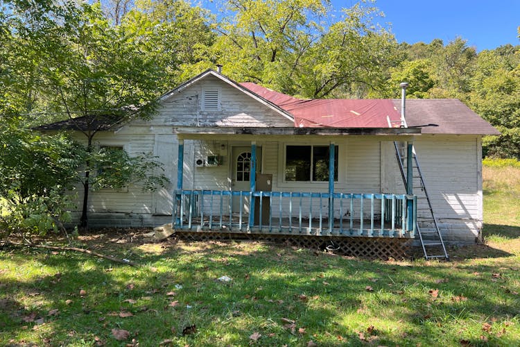 974 Robey Hollow Rd Lumberport, WV 26386, Harrison County