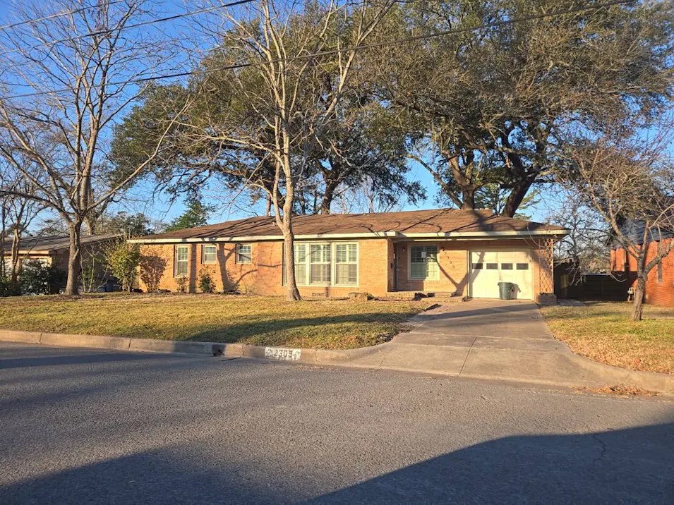 2309 Idlewood Drive Tyler, TX 75701, Smith County