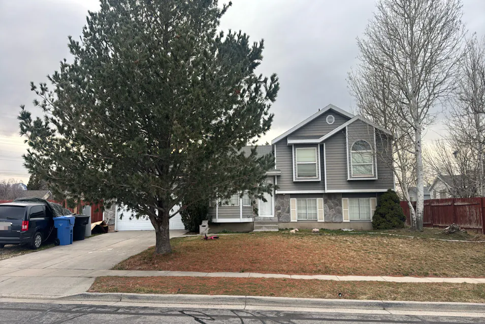 5628 South Le Chateau Way Salt Lake City, UT 84118, Salt Lake County