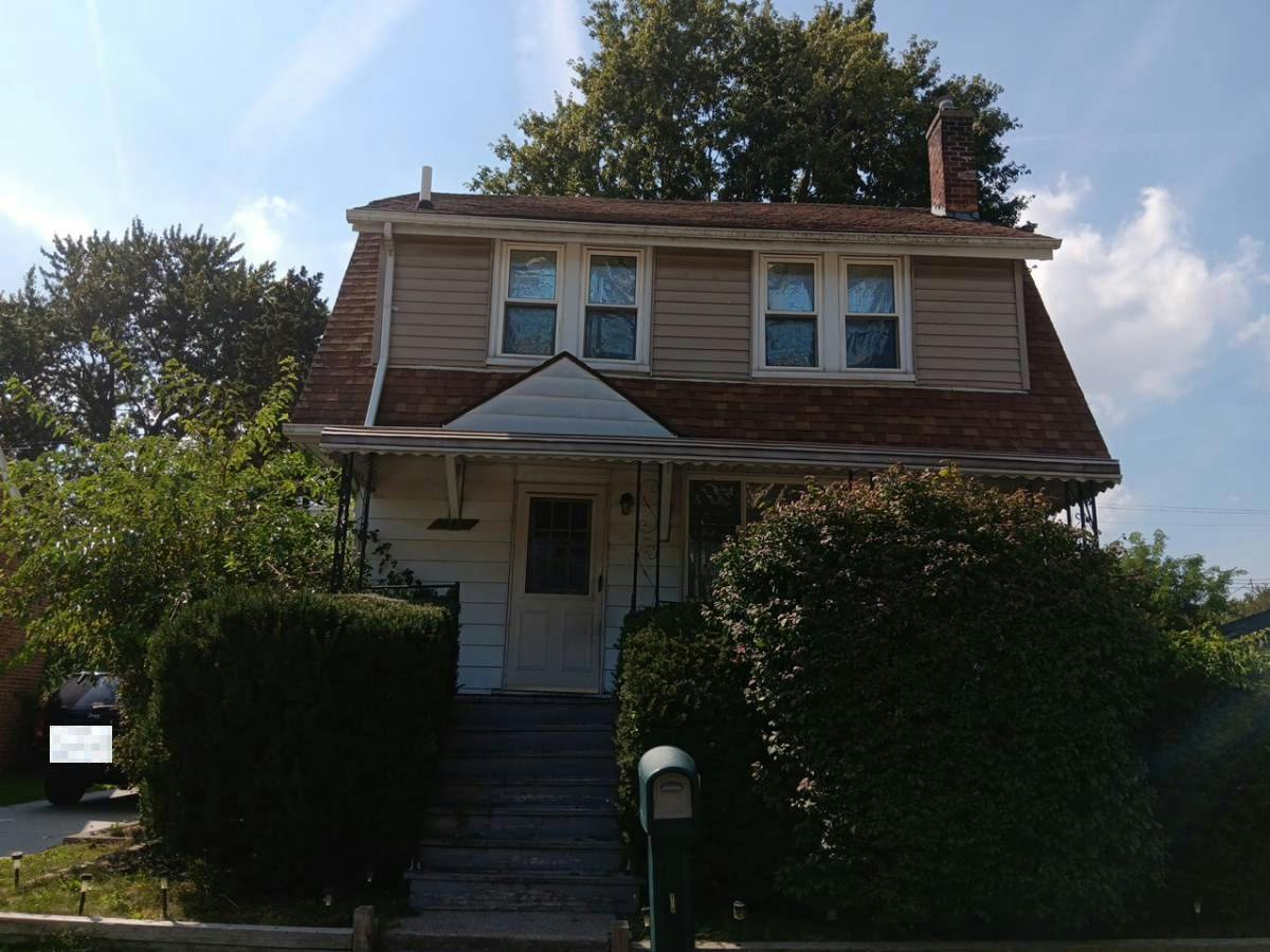 Elmwood Ave, Eastpointe, MI 48021