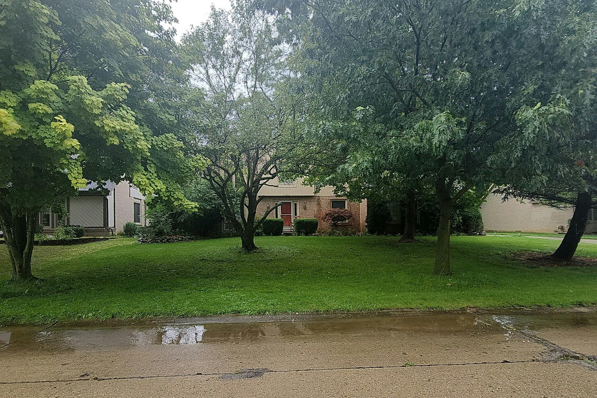 Stableview Dr, Farmington Hills, MI 48335 #1