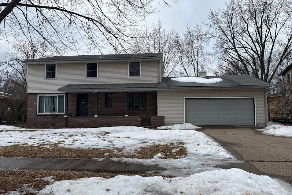 1425 10th Av N Saint Cloud, MN 56303, Stearns County