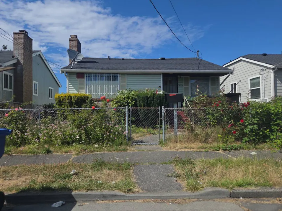 3814 S Angel Pl Seattle, WA 98118, King County