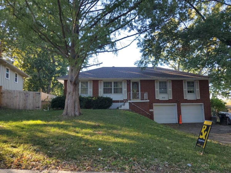 3622 Queen Ridge Dr Independence, MO 64055, Jackson County