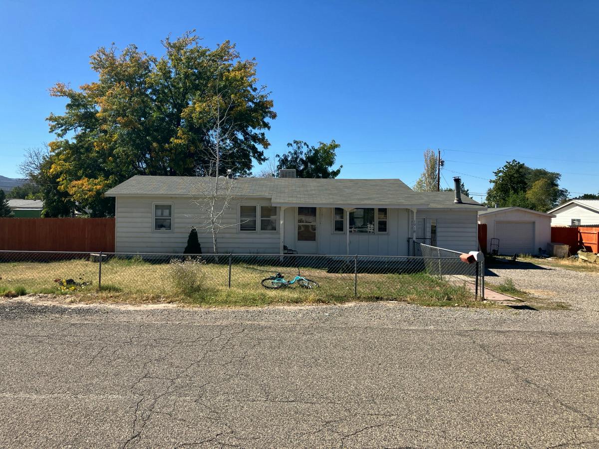 Sunlight Dr, Grand Junction, CO 81503