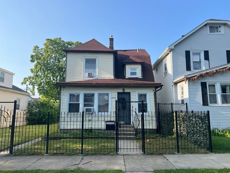 3745 W 64th St, Chicago, IL 60629, Cook County | Auction.com