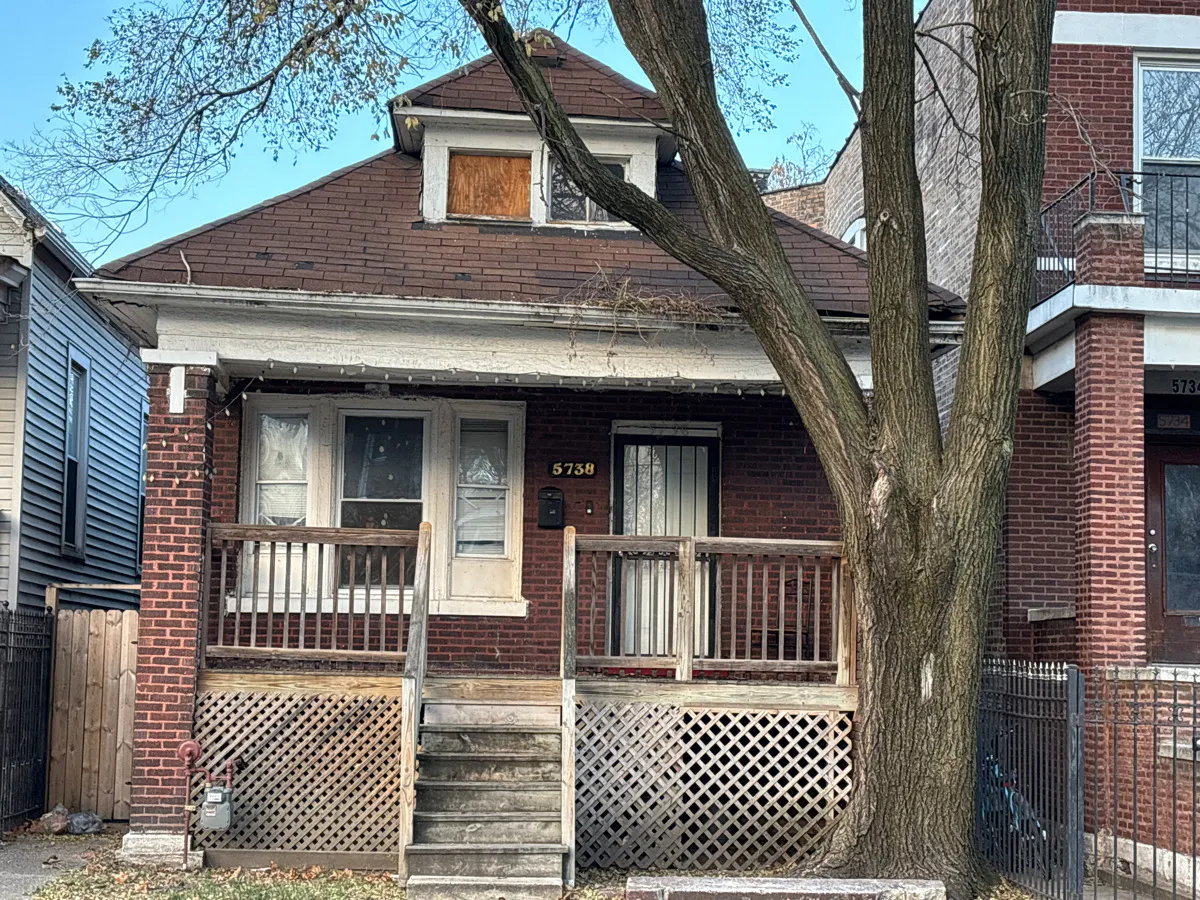 Ada St, Chicago, IL 60636